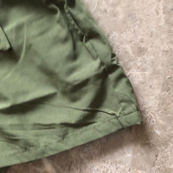 Stretchy Tie Front Shorts - Picture 5 of 6